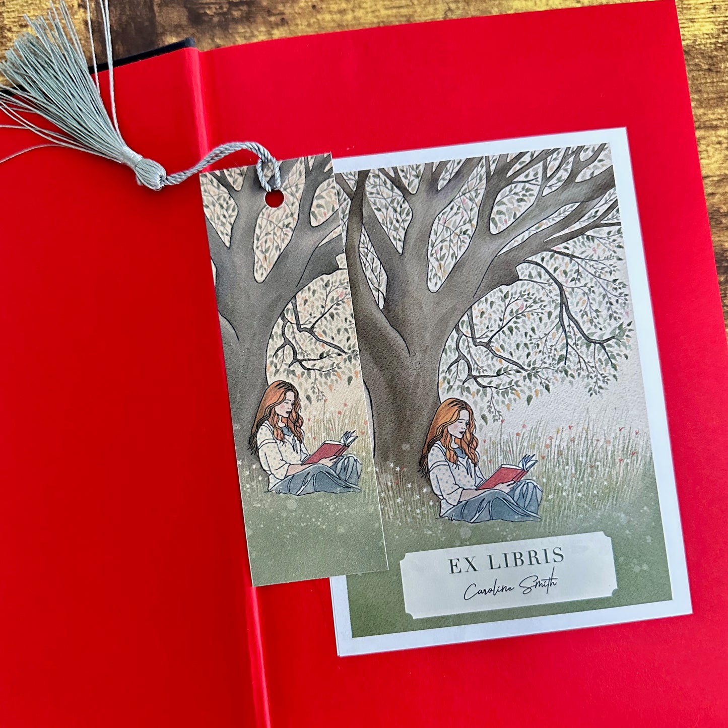 Book lovers gift - Pack of 6 personalised bookplates and 2 recycled bookmarks