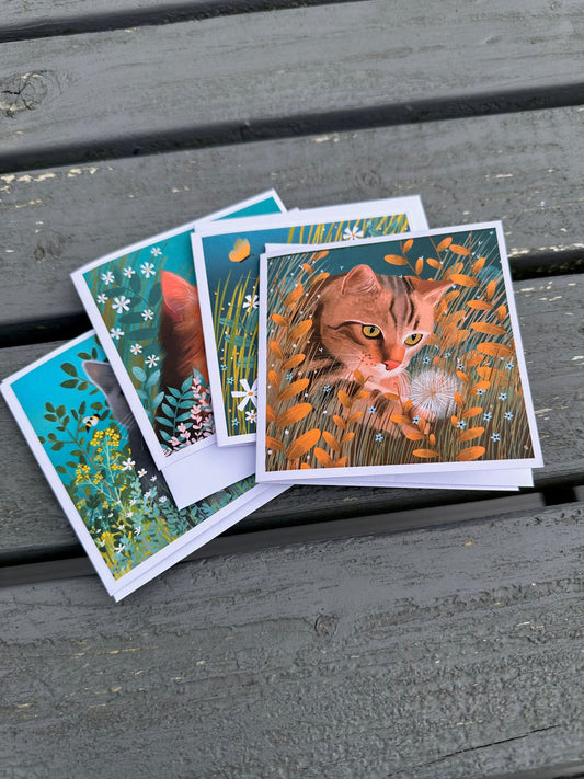 Pack of 8 Cat Notelets. Cat Lovers Notelets, perfect for gift cards and thank yous. Featuring 4 beautiful cats - 2 cards off each image
