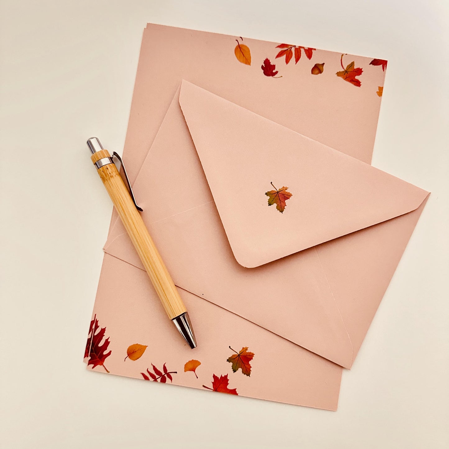 Autumn-Themed Stationery Set – Notepaper, Envelopes, Notecards & Greetings Cards.