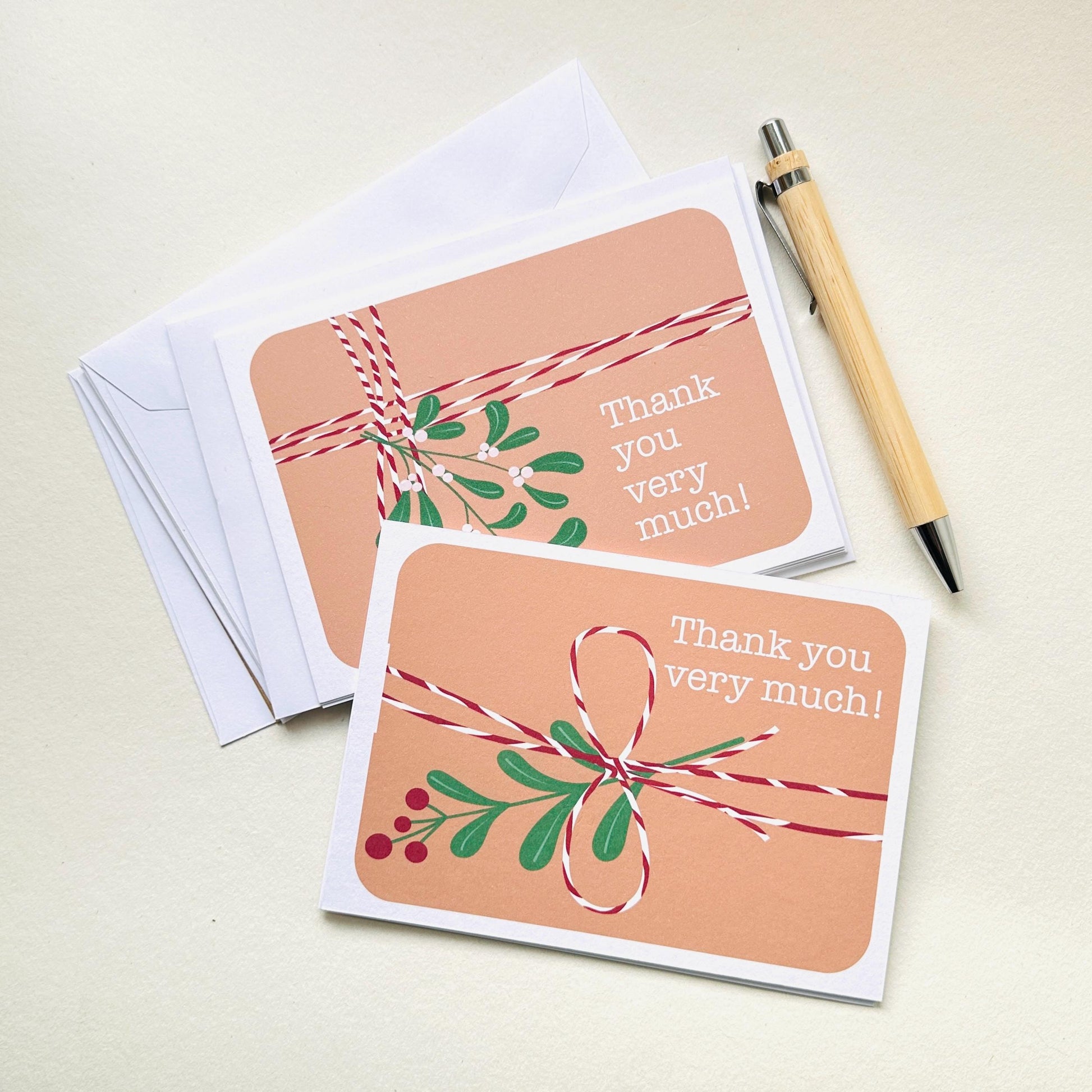 Christmas Thank You Cards: Pack off 8 A6 postcards with Envelopes